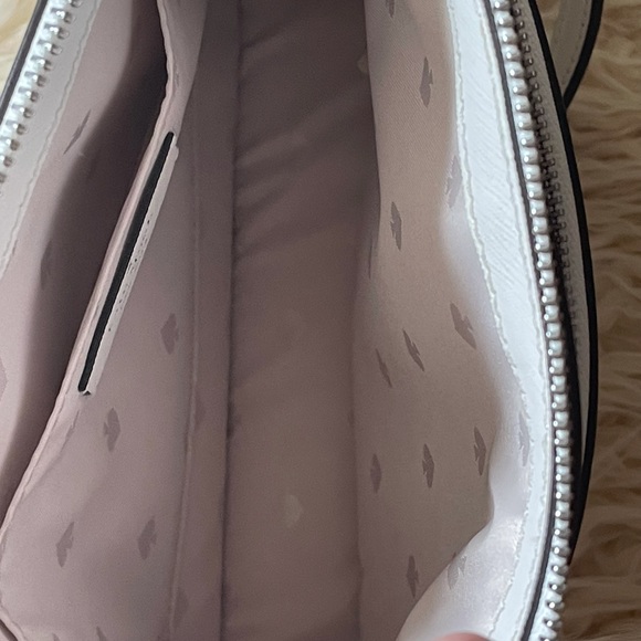 Kate Spade Crossbody - Picture 5 of 6
